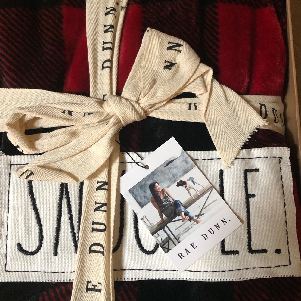 Rae Dunn 50”x60” Snuggle Blanket Red black Buffalo Check. Very soft Plush. NWT